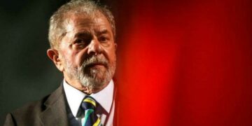 La Corte Suprema frena el traslado de Lula a una cárcel común