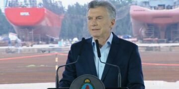 Macri justificó la reestructuración de deuda anunciada por Lacunza