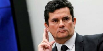 Más límites para Bolsonaro