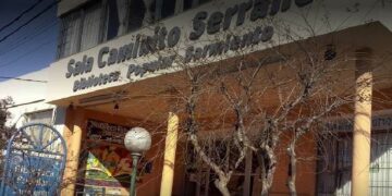 Una biblioteca popular pide ayuda para no cerrar sus puertas