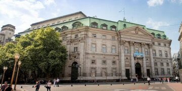 La tasa de interés da ganancias extraordinarias a los bancos