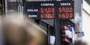 El dólar cerró la semana a $58,12