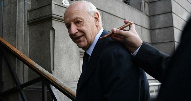 Lavagna se mostró crítico con el Gobierno por la pobreza infantil