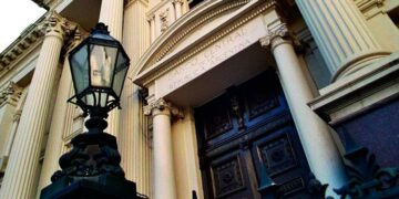 El Central restringió a los bancos el giro de utilidades al exterior