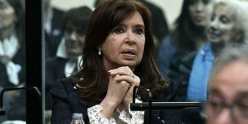 Rechazan el pedido de CFK y continuará el juicio por la obra pública