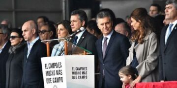 Macri devuelve al campo su ministerio
