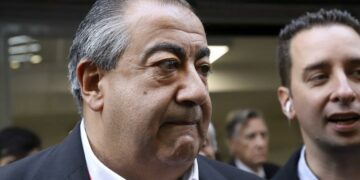 Sin acuerdo, el Gobierno llevará el salario mínimo a $16.875