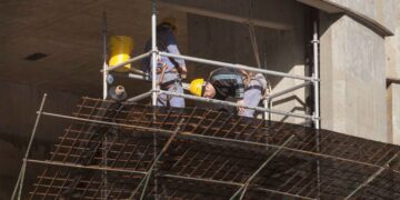 La construcción acumula 12 meses consecutivos de caídas
