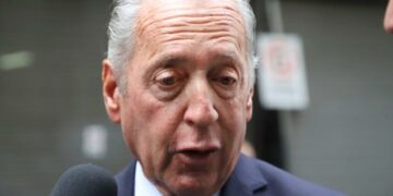 La UIA cuestiona el bono para los privados por «peligroso»