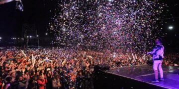 Una multitud vibró con la llegada de la primavera