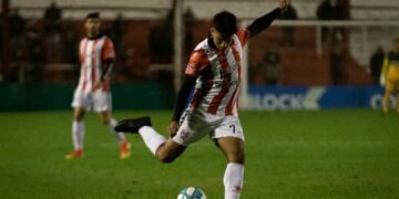 En busca del primer triunfo