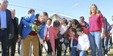 Gioja suma presión para que Schiaretti respalde a Fernández