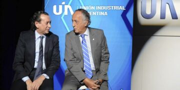Acevedo aclaró que la industria no está en condiciones de pagar el bono