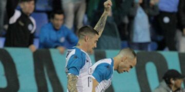 Las alegrías son de local