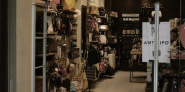 Comerciantes: “No estamos en condiciones de pagar un bono”