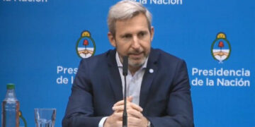 Frigerio aseguró que el Banco Mundial y el BID cumplirán sus compromisos para financiar obras