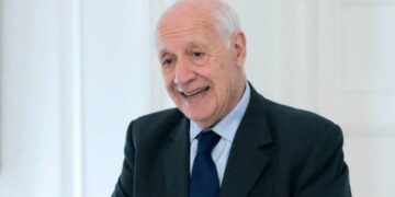 Para Lavagna quien gane la elección debe formar un gobierno de coalición