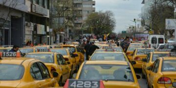Taxistas volverán a protestar contra Uber