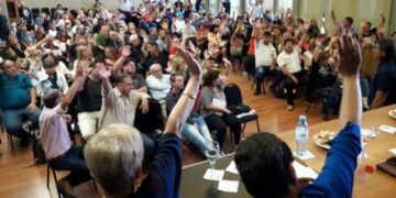 La UEPC analiza en asambleas la propuesta salarial del Gobierno