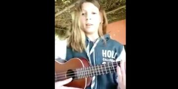 La canción de una niña de 12 años conmovida por el crimen de Navila
