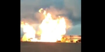 Así fue el impresionante incendio en uno de los pozos de Vaca Muerta