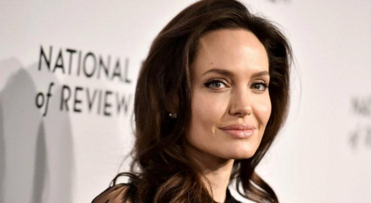 Angelina Jolie volvió a hablar sobre su divorcio con Brad Pitt