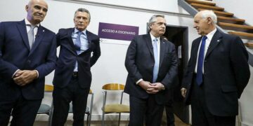 Críticas y elogios el día después, donde las principales fuerzas se asumen como ganadoras
