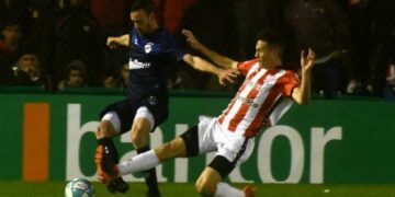 Instituto no supo manejar la ventaja y empató 1-1