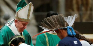 El papa alertó por la situación del Amazonas