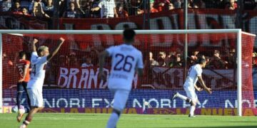 Lanús dejó sin semifinales de Copa a Independiente
