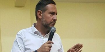 “Para Mestre, la transición es lograr una foto conjunta”