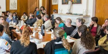 Sentido homenaje al fallecido decano Juan Pablo Abratte