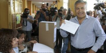 Cornejo ya le disputa a Negri la conducción del bloque en Diputados