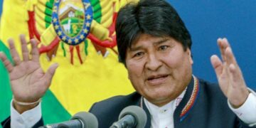 Evo ganó las elecciones pero no pudo evitar ir a un ballottage