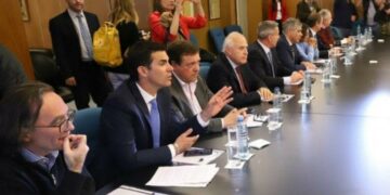 Córdoba no descarta ir a la Corte por los fondos adeudados