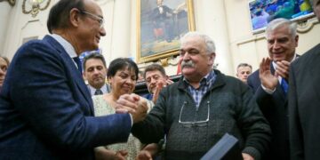 Emotivo homenaje de la Legislatura a Angelelli y Murias