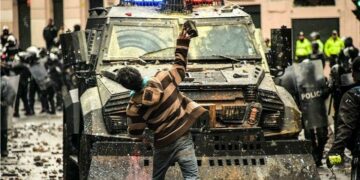 Ecuador: toque de queda y militarización