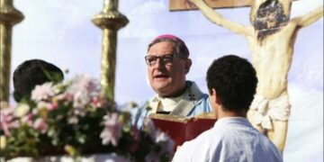 El arzobispo rosarino criticó la falta de equidad social y trabajo