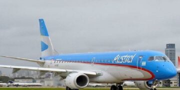 Desactivan el paro aéreo y habrá vuelos el fin de semana