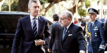El Presidente evitó calificar de “golpe” al estallido boliviano