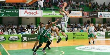 Atenas va por un triunfo como local