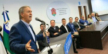 Mensaje de apoyo al campo para marcar la cancha
