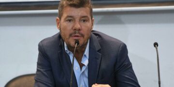 Duro cruce entre Marcelo Tinelli y un arzobispo ultraconservador