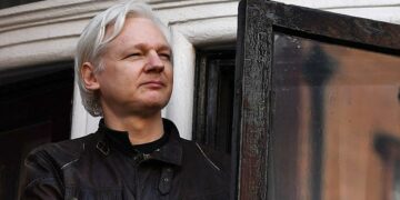 La Fiscalía sueca cierra una causa por violación contra Assange