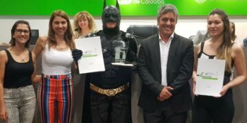 Batman recibió su beneplácito durante la sesión