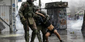 La represión desencadena una catarata de denuncias