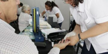 Apross realiza controles gratuitos por el Día de la Diabetes