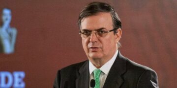 México dará asilo político por “razones humanitarias”