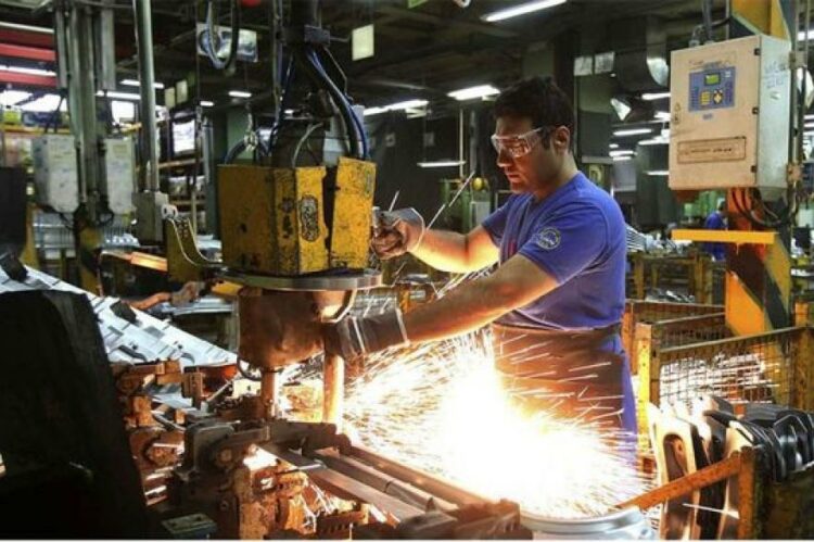 La industria sigue en caída