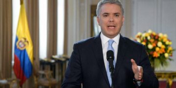 Duque convoca a un diálogo nacional en Colombia para frenar la crisis